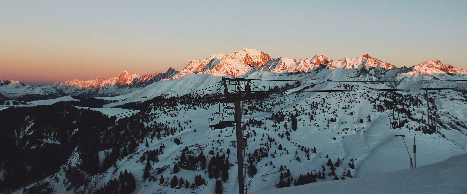 Snowboarding in the Alpes