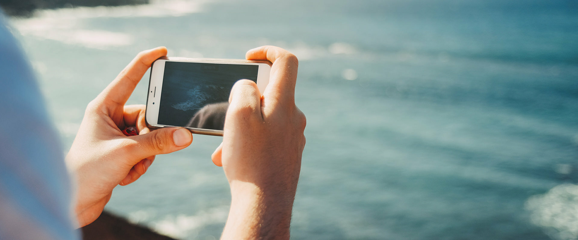 Instagram reality: taking risk to take a picture