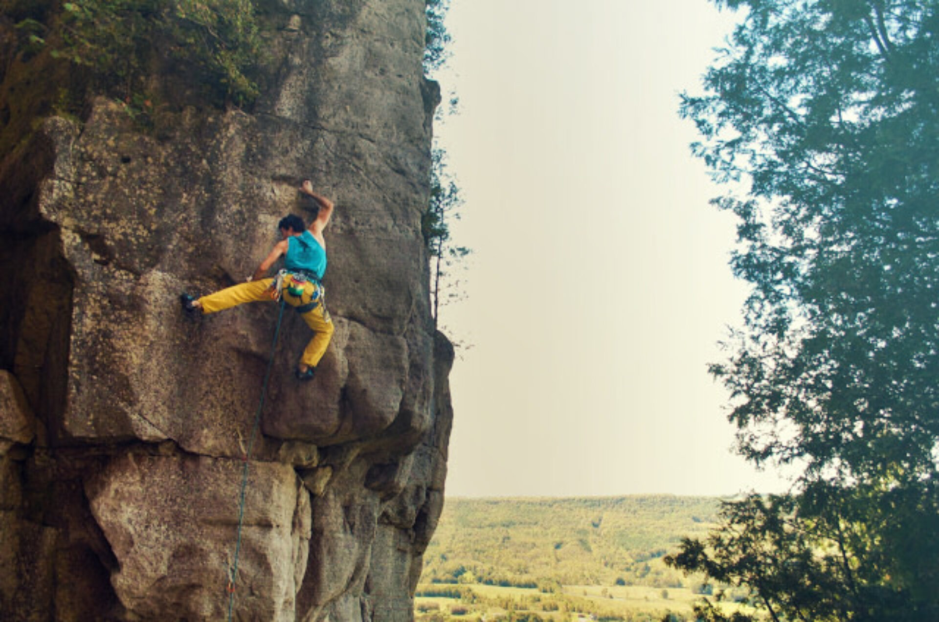 Rock Climbing Escarpment Niagara