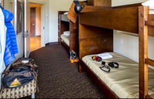HI Whistler Backpackers