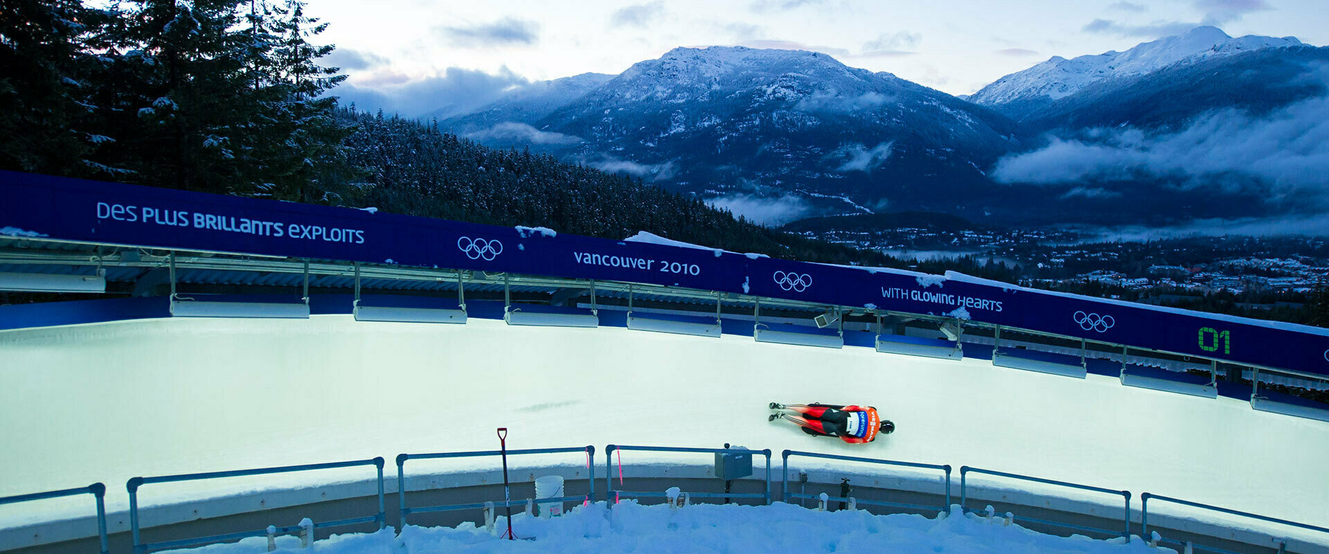 Whister Sliding Centre1
