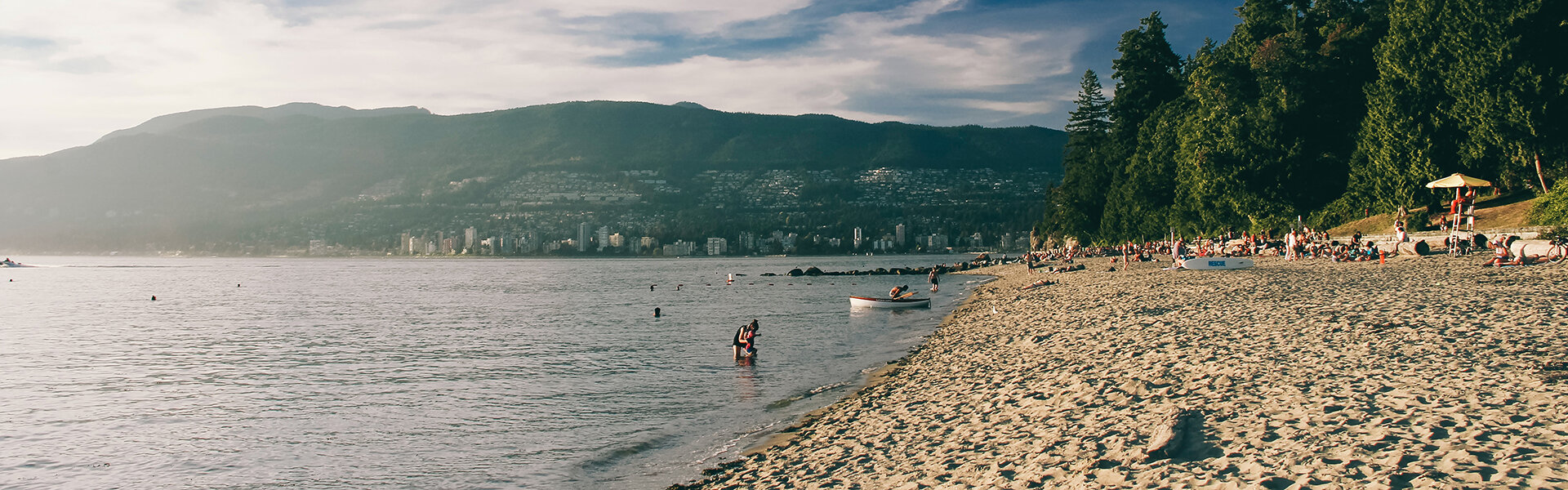 HI Canada  6 Vancouver parks for outdoor summer chilling