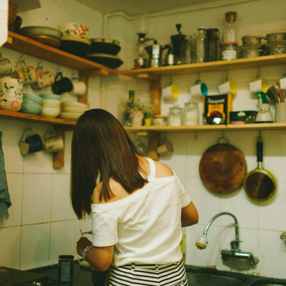 Backpackers guide kitchen02