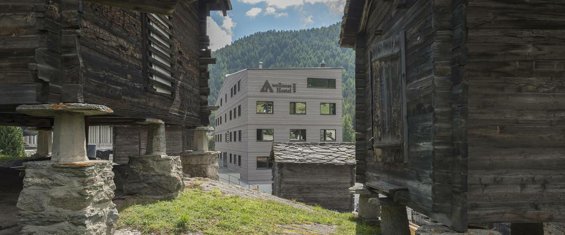 Wellness Hostel 4000
