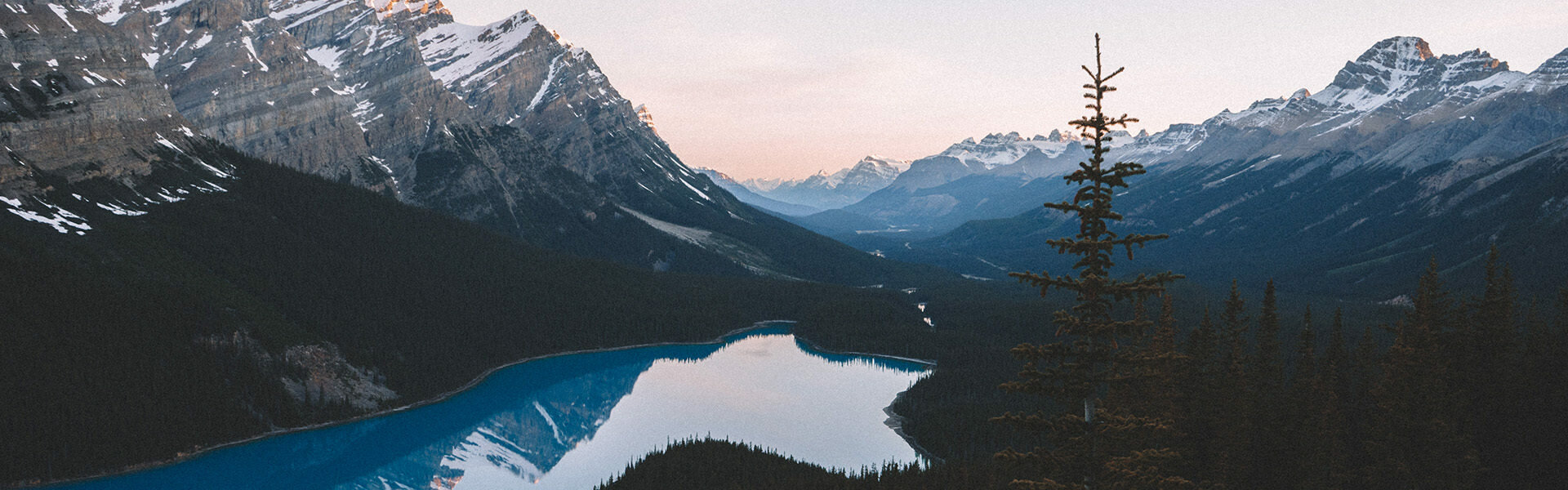 Travelling to the Rockies without a car