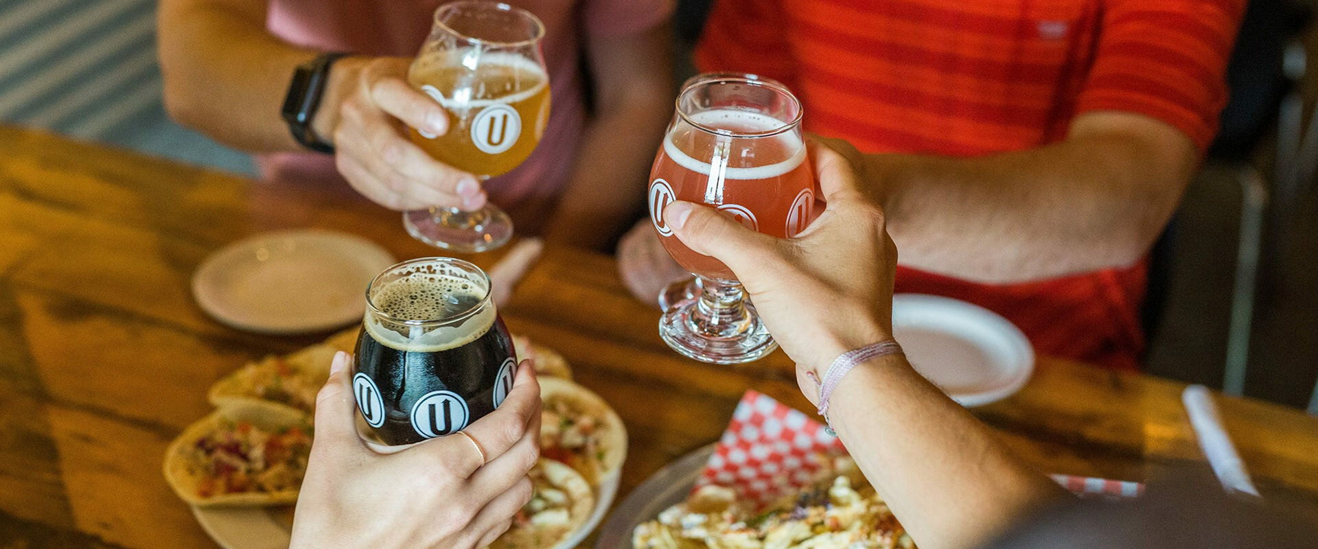 Hostels Within Walking Distance Of A Brewery In Montréal
