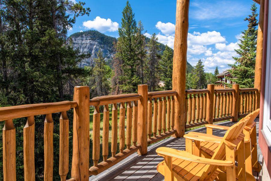HI Banff Exterior Balcony