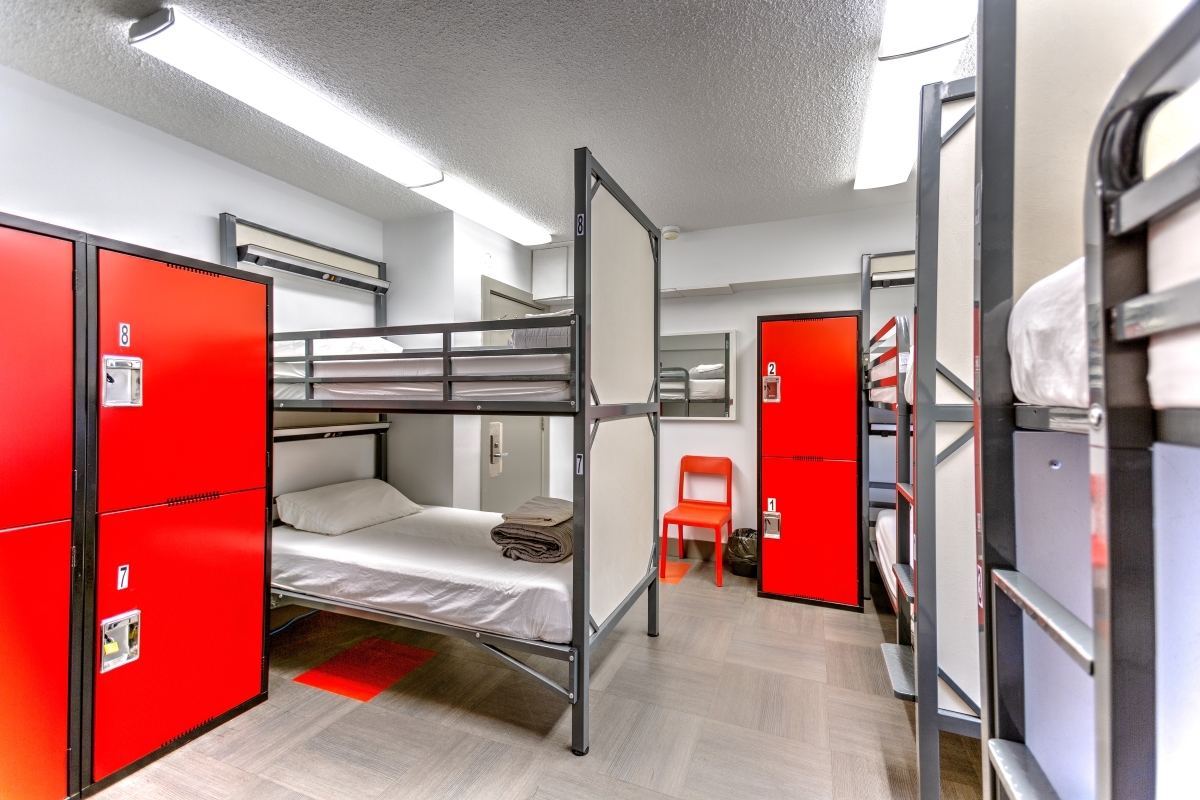 HI Edmonton 8 Bed Dorm 2