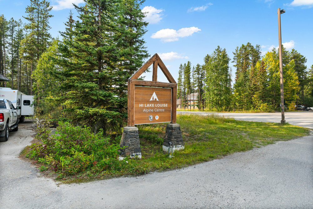 HI Lakelouise 2025 secondary exterior 3