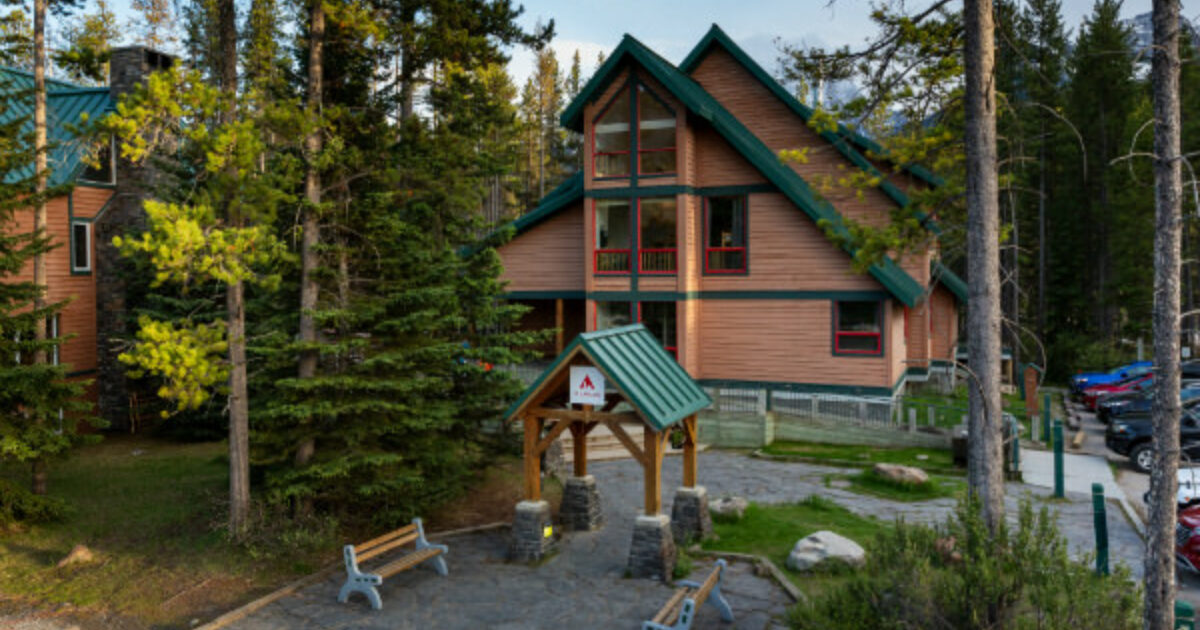 HI Lake Louise Alpine Centre · Banff National Park