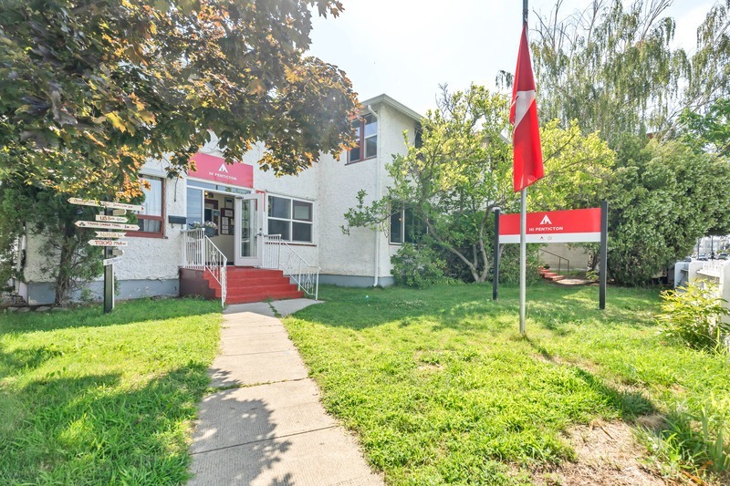 HI Penticton 2025 exterior2