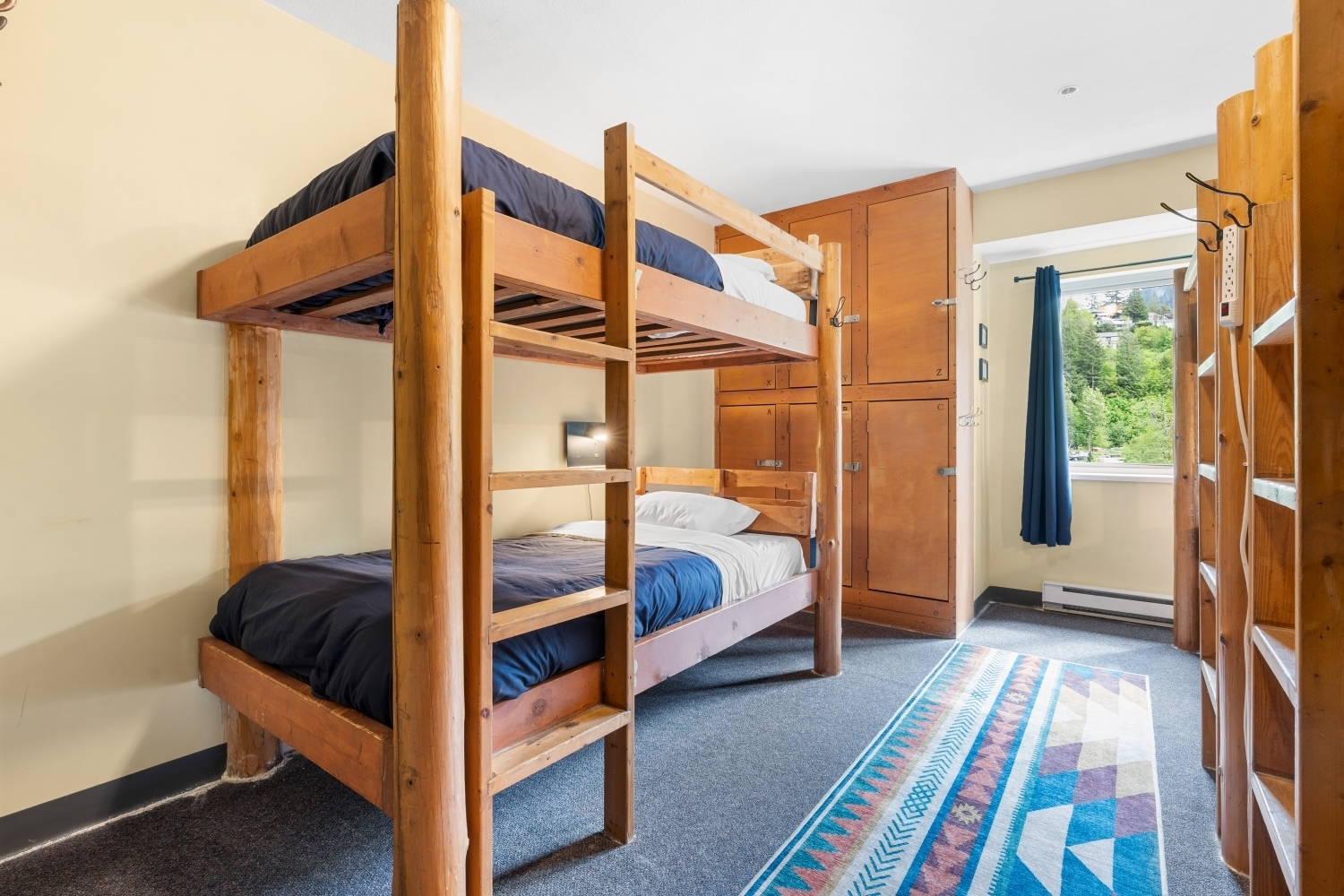 6 single beds