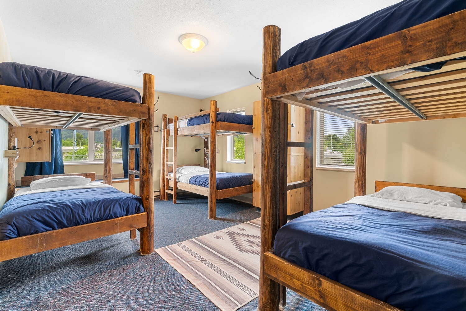 Mixed dorm room