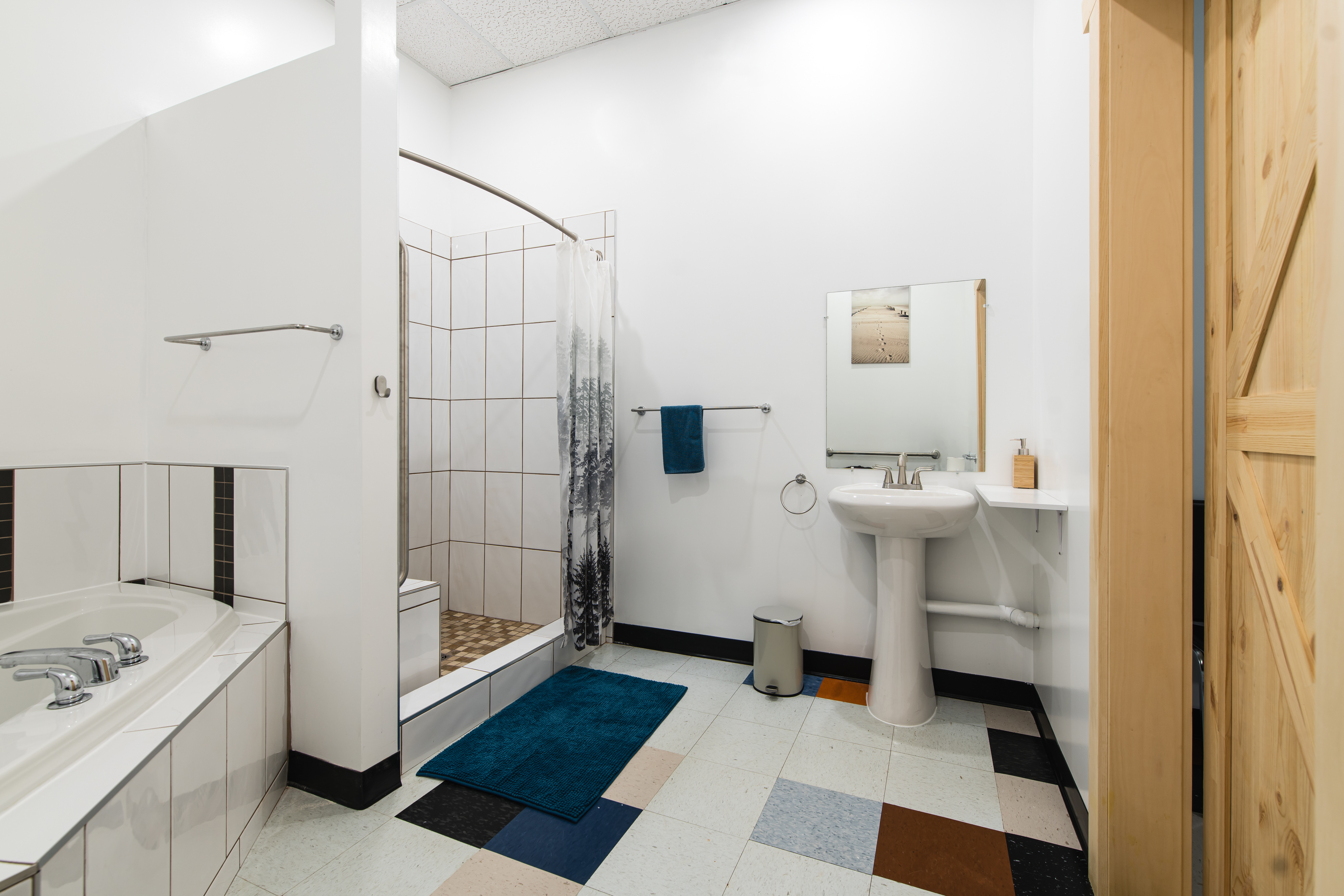 OEAC deluxe bath